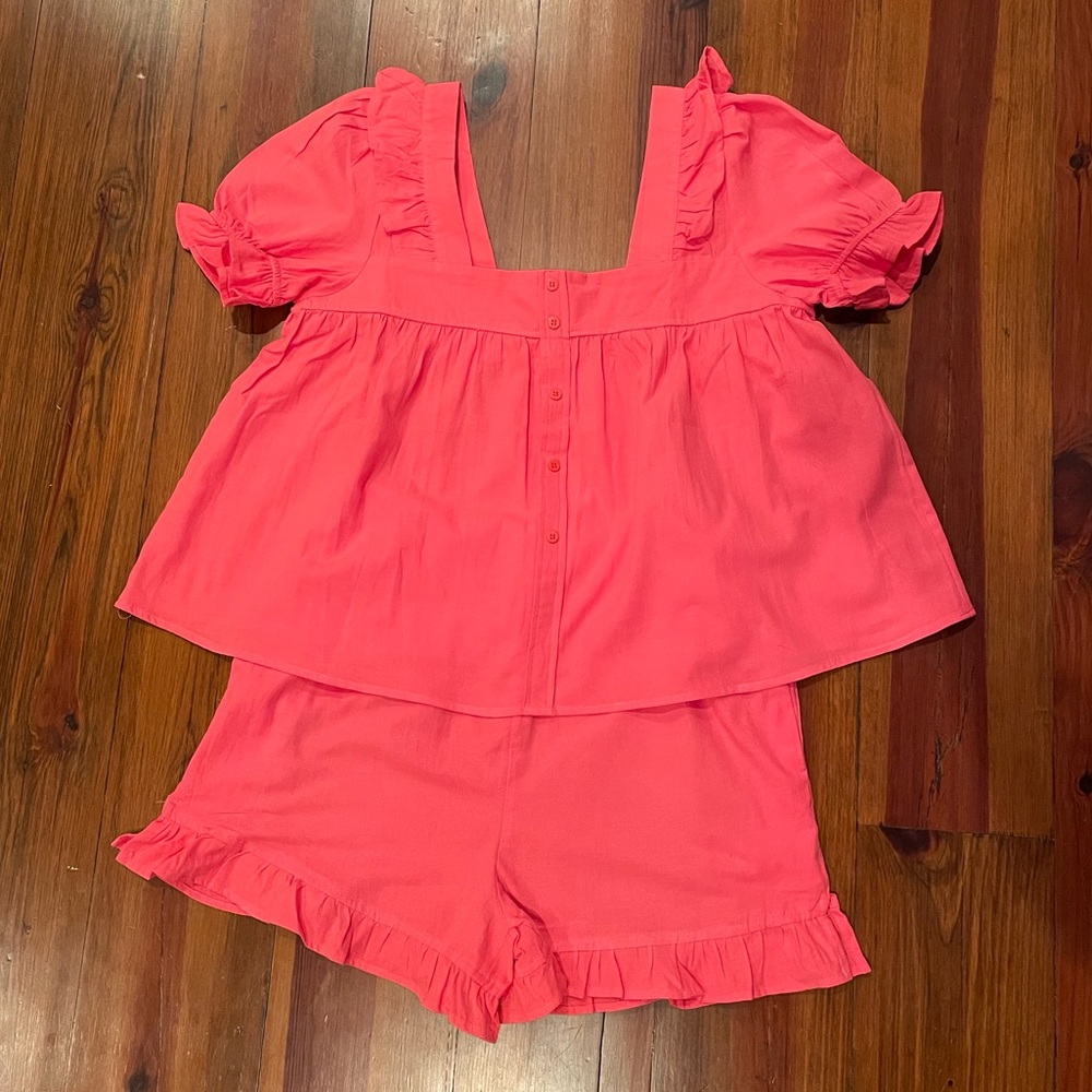 Coral Ruffle Short Set - Picture 2 of 5